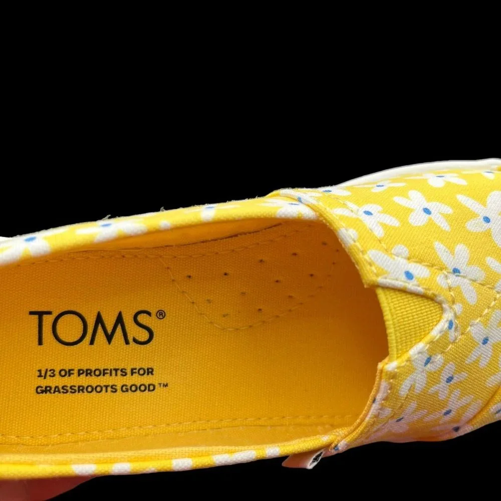 Toms Little Girls‎ Alpargata Shoes Size 12-13 Yellow Slip on Lightweight & Comfy